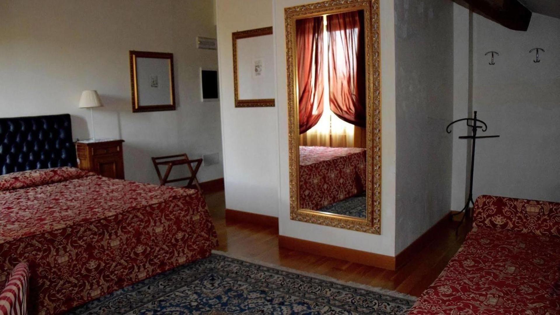 La Torre Hotel Moie מראה חיצוני תמונה
