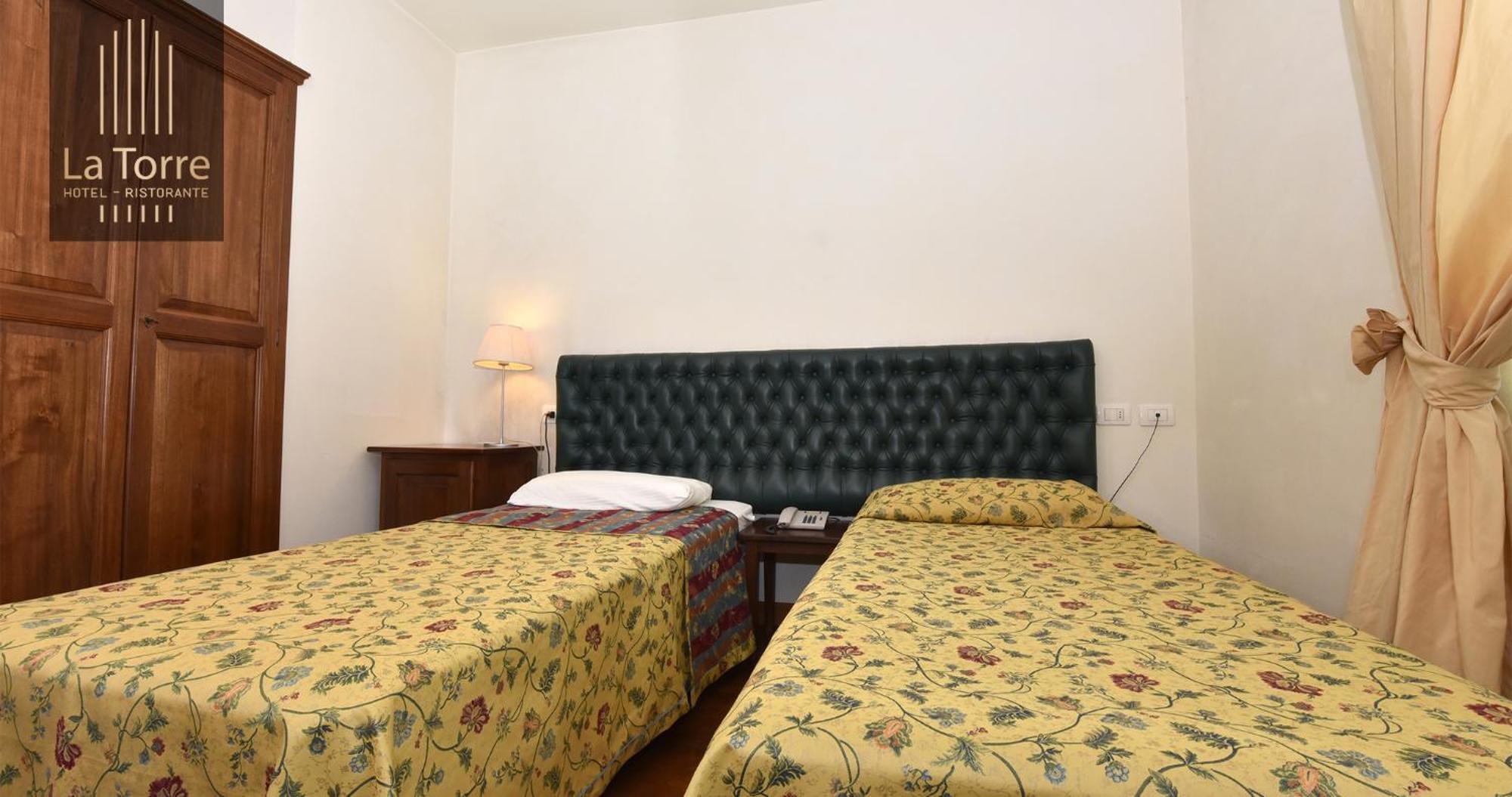 La Torre Hotel Moie מראה חיצוני תמונה