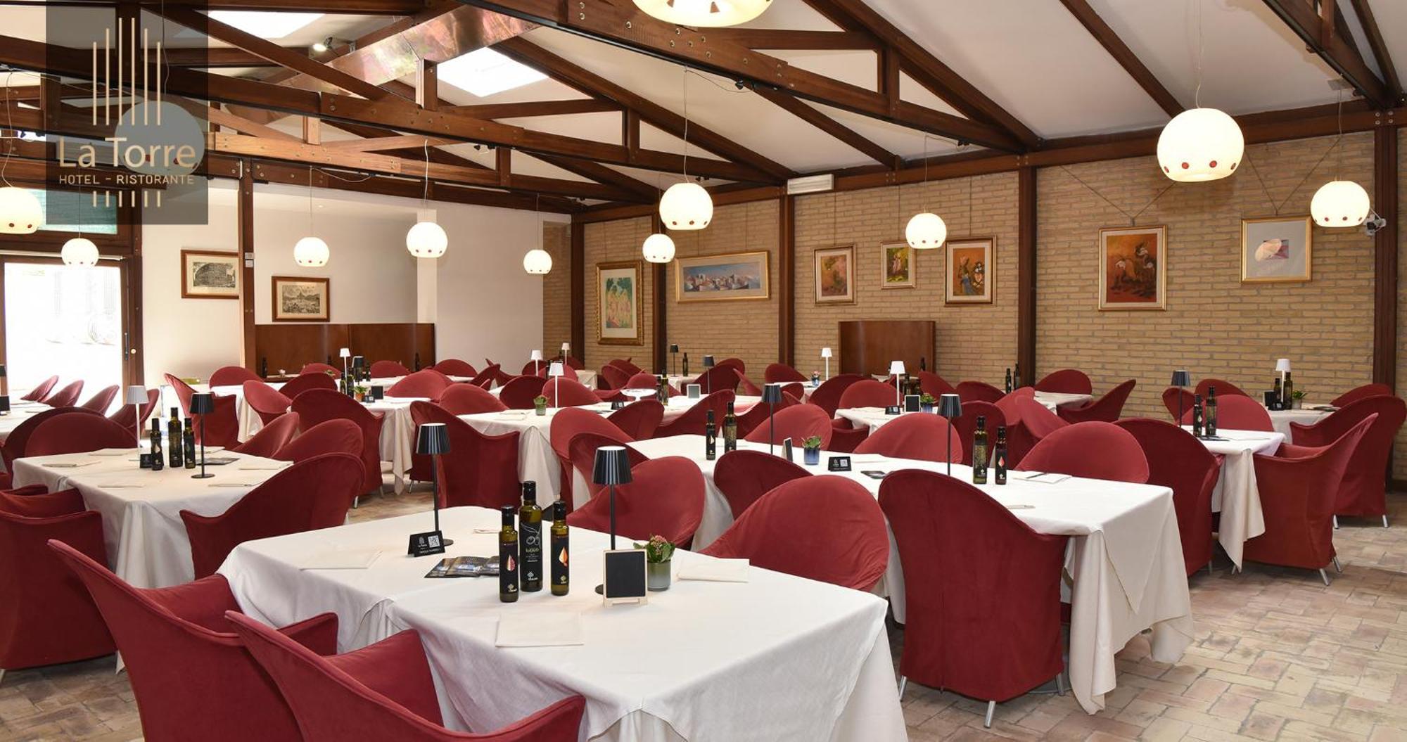 La Torre Hotel Moie מראה חיצוני תמונה