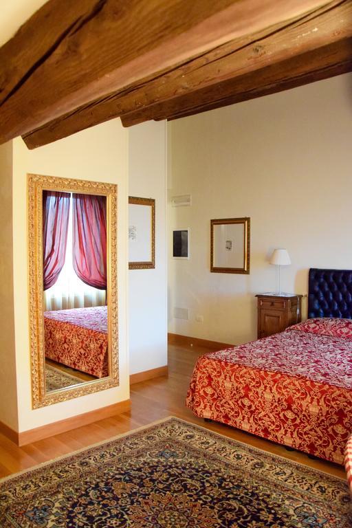 La Torre Hotel Moie מראה חיצוני תמונה