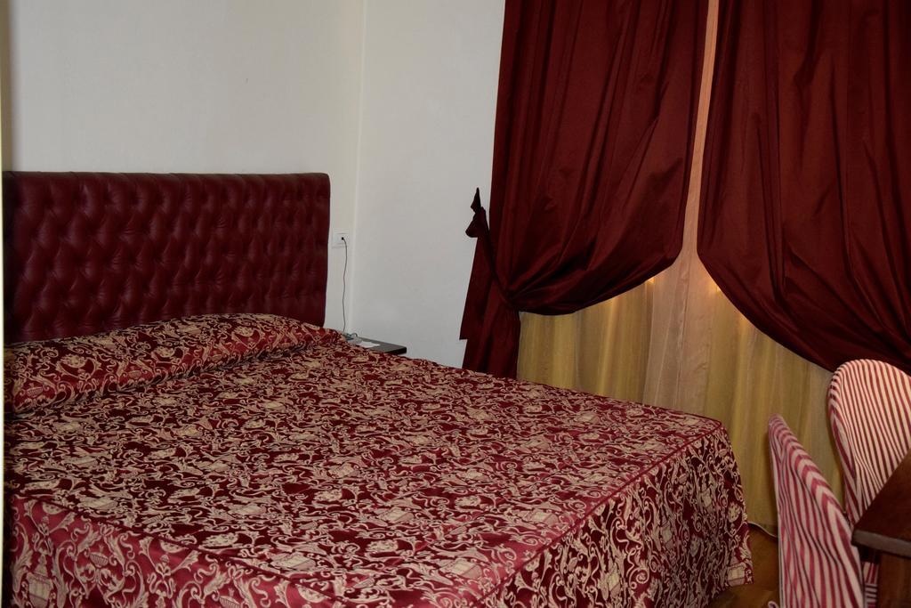 La Torre Hotel Moie מראה חיצוני תמונה